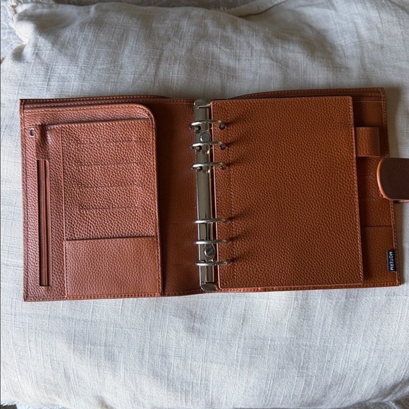 Moterm Personal Wide Ring Planner - Picture 3 of 8